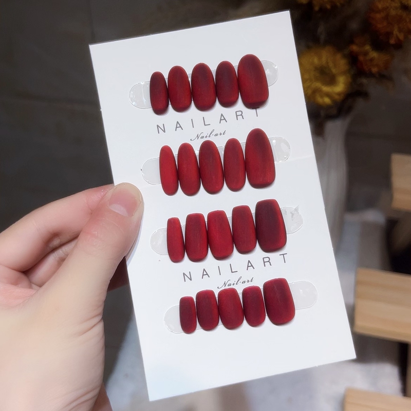 Red Velvet-Black Red Frosted 2025 New Velvet Red Cat Eye Handmade Wearable Nails Elegant Nail Art Patch