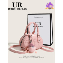 UR Women Package Bag 2023 New Trends 100 Hitch Hot Girl Bowling Bag Small Crowd Design Advanced Senses Mini Handbag