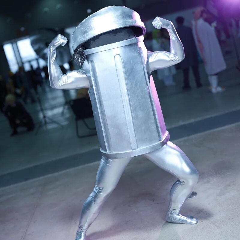 King One Trash Can Cosplay Costume - Two-Dimensional Comic Exhibition Trash Can Cosplay Funny and Unique Doll Accessory Set