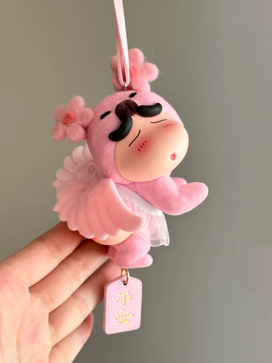 Cute Cartoon Car Decoration Hanging Ornament Gift Featuring a Flocked Butt Bear in a Green Flower Design