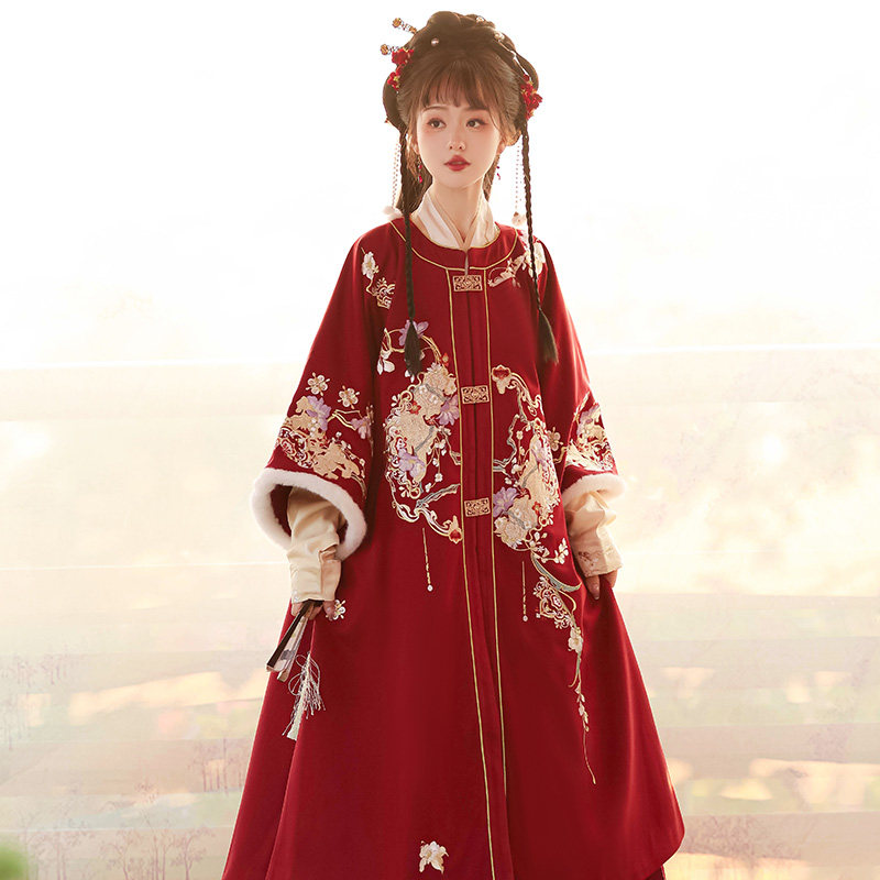 Yu Hanli original Hanfu [Jinyan New Year] улучшенный круглый вырез, планка, длинное пальто, костюм с юбкой-конем, новогодняя одежда для женщин Изображение 1