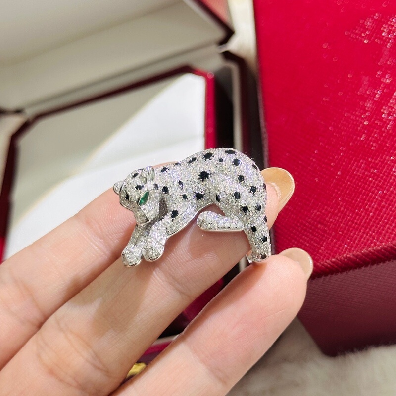 New S925 Sterling Silver Fortune Leopard Ring, Exaggerated Cheetah Ring with Brilliant Diamonds, Unique and Bold with a High-End Feel