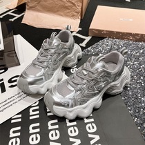 Hong Kong style retro hot style dad shoes for women 224 new style small breathable round toe light thick sole dirty sneakers showing feet