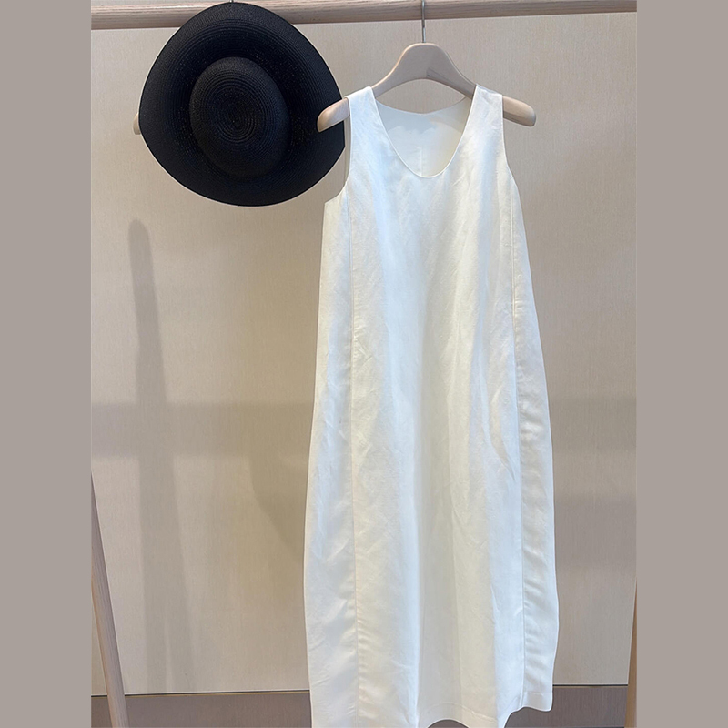 Highly Recommended! a Must-Have for Summer Vacations! White Linen, High-End, Slimming U-Neck Sleeveless Dress for Women Highly Recommended! a Must-Have for Summer Vacations! White Linen, High-End, Slimming U-Neck Sleeveless Dress for Women