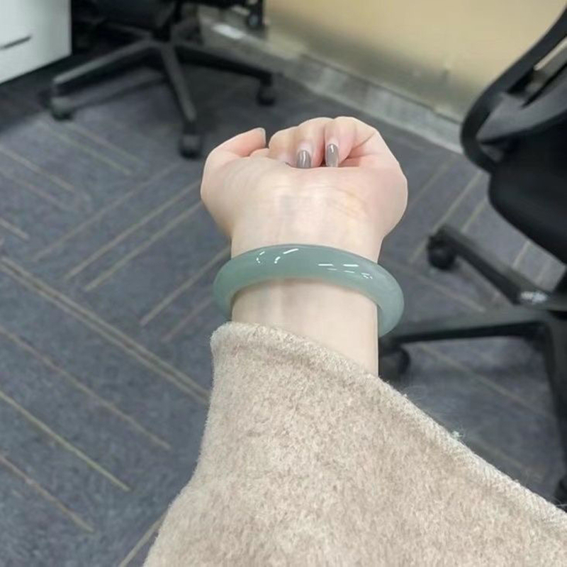 (Burma) Jade Bracelet (Transparent) Jade Bracelet (Genuine) Women's Jade (Treated) Carefully Selected (Good Quality) (Good Water Content)