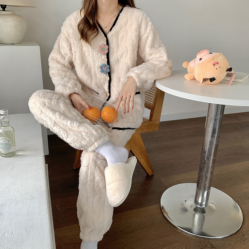 Jiaying coral velvet confinement clothing winter postpartum breastfeeding November 12 thickening and velvet spring and autumn pregnant women pajamas