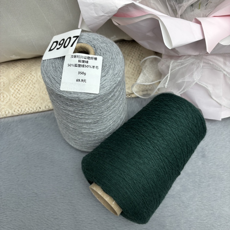 Luxurious Special Animal Fiber/Fox Fur/50% Fox Fur 50% Wool/Very Soft, Non-Irritating and Warm