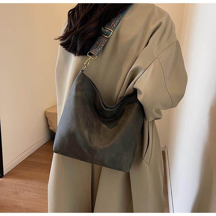 O1CN01QHQZN61ir1X6izpLe !!2216760194465