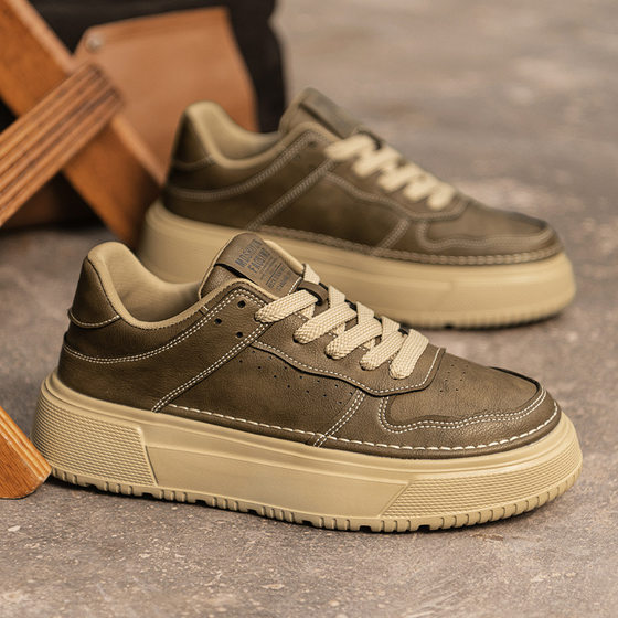 当潮马百搭休闲板鞋男靴子英伦风运动厚底机车2025新款秋冬男鞋