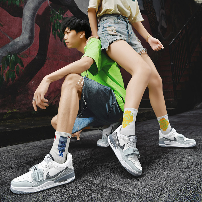 篮球鞋选黑色真的更时尚吗？2025年潮流搭配趋势分析