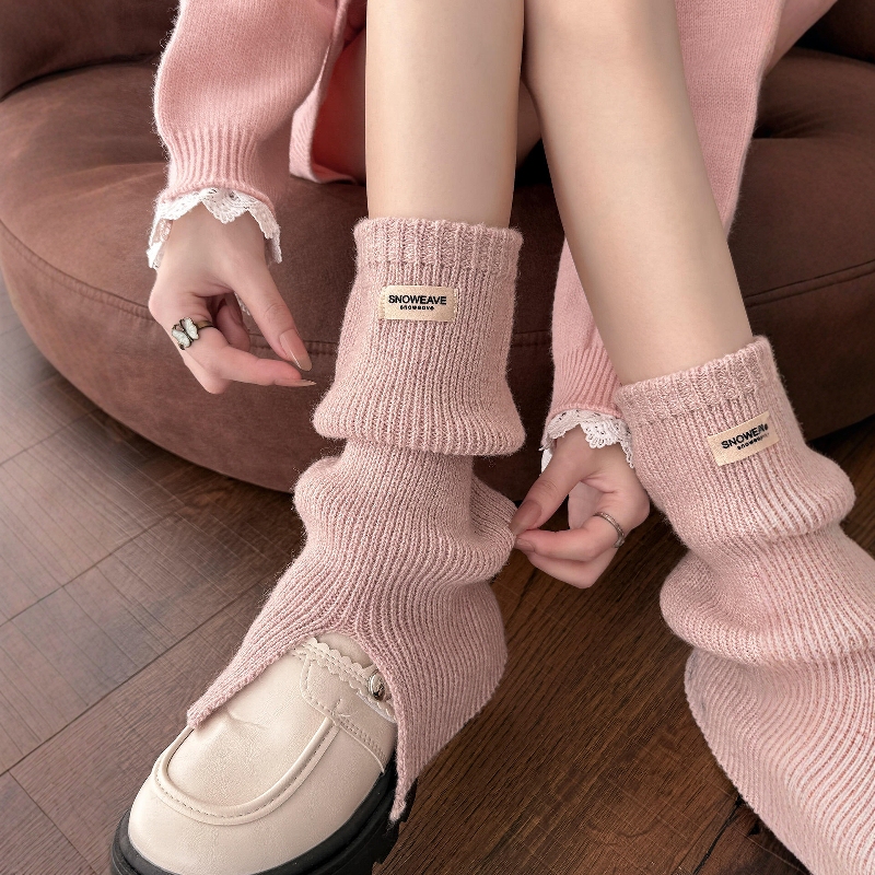 Japanese-Style Pink Fabric Label Split Hem Slouch Socks for Women, Autumn and Winter Knit Wool Layered Fashionable Mid-Calf Leg Warmers