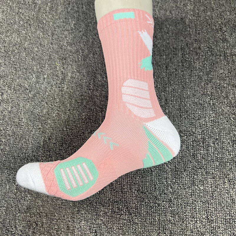 小马哥运动袜的LOGO