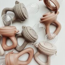 1PC Silicone Baby Fruit Feeder with ver Baby Nipple Fresh Fo