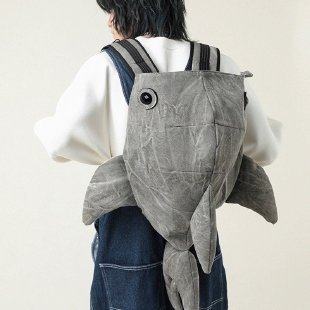 Medium-Sized Animal Whale Shark Backpack, Quirky and Unique, Unisex Travel Backpack, Cartoon Large-Capacity School Bag, Trendy Gift