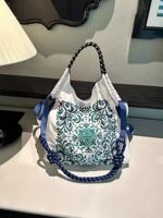 Japanese Gao Yuanyuan crossbody bag ballchain bag environmentally friendly bag nylon shoulder bag female niche large capacity embroidery