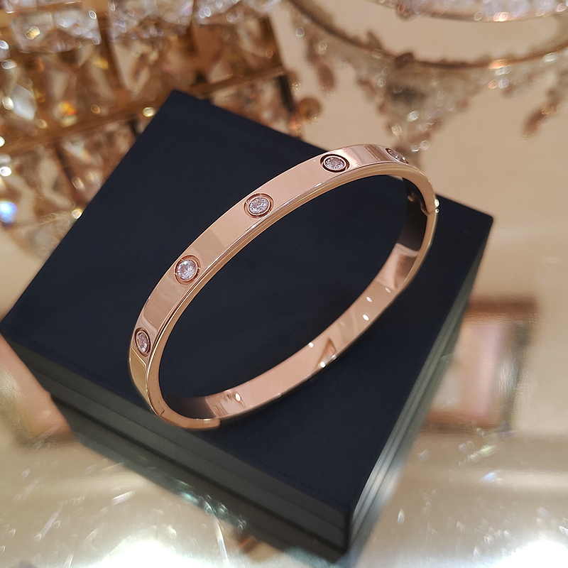 Titanium Steel Non-Fading Rhinestone Bracelet for Women ins New Trendy Niche Design Rose Gold Korean Internet Celebrity Jewelry Titanium Steel Non-Fading Rhinestone Bracelet for Women ins New Trendy Niche Design Rose Gold Korean Internet Celebrity Jewelry