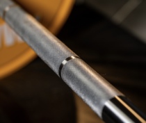 Zhou Yukun weightlifting barbell