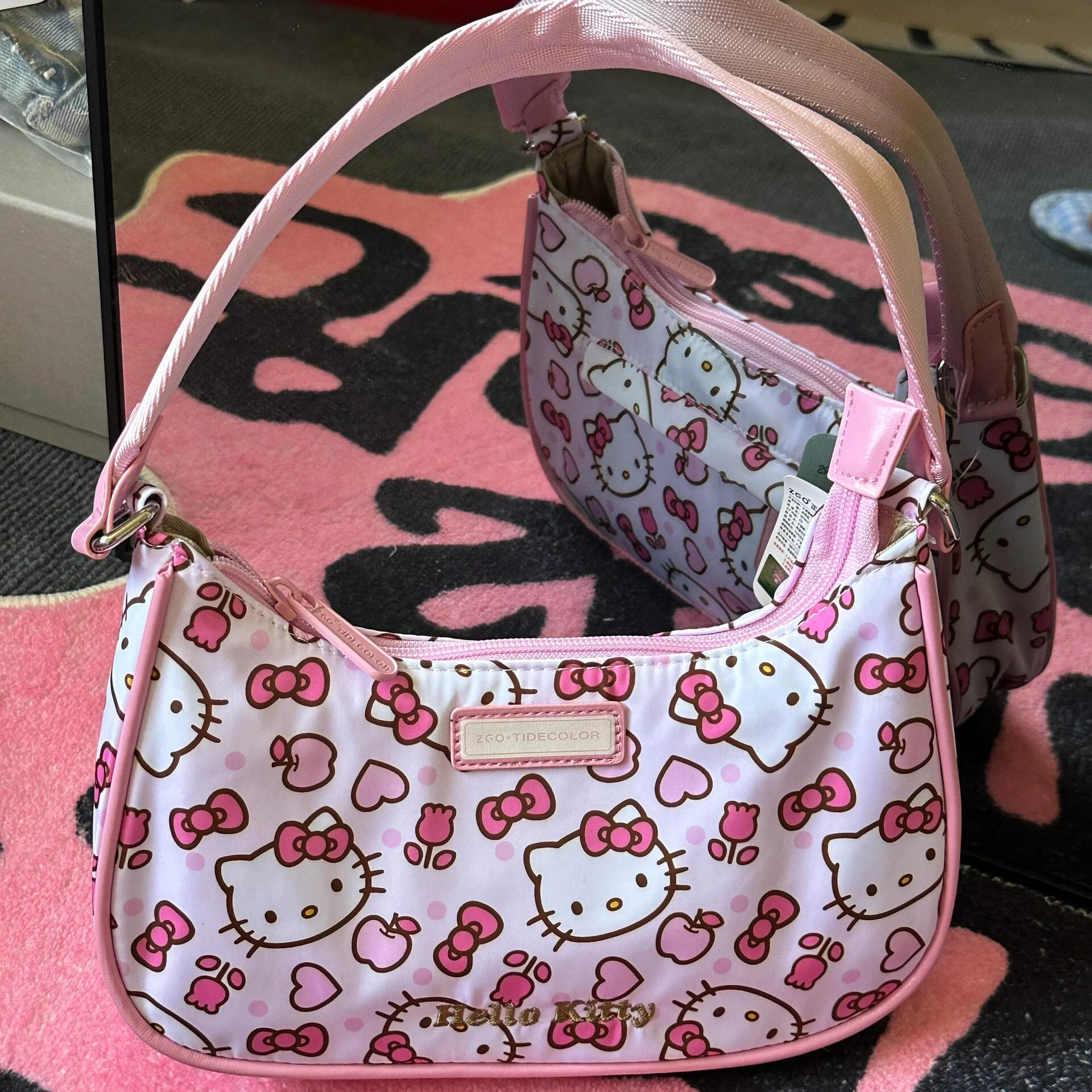 Санрио, Hello Kitty, сумка на одно плечо через руку, сумка подмышку для путешествий