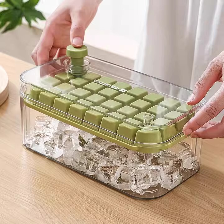 Food-Grade Ice Cube Mold with Lid, Ice Cube Tray, Ice Cube Maker, Ice Cube Box
