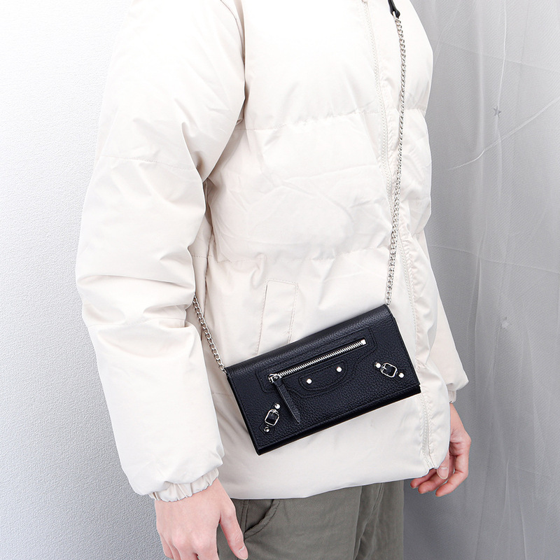 First-Layer Cowhide Motorcycle Rivet Chain Crossbody Bag for Women, New Light Luxury Multifunctional Long Wallet Shoulder Bag First-Layer Cowhide Motorcycle Rivet Chain Crossbody Bag for Women, New Light Luxury Multifunctional Long Wallet Shoulder Bag