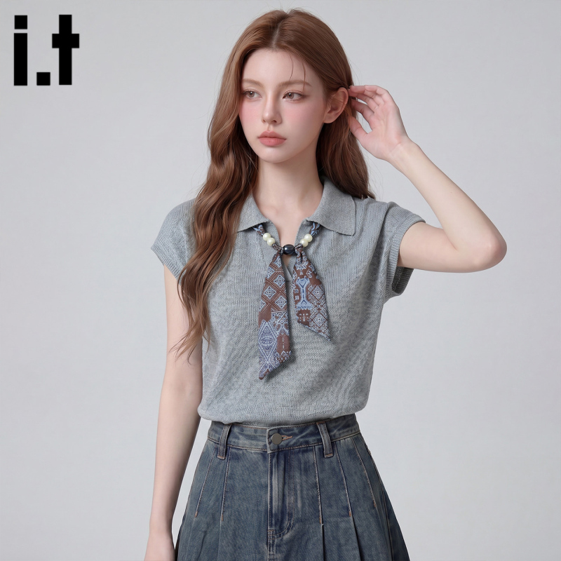 It:Chocoolate High-Sense Polo Collar Commuter Short-Sleeve T-Shirt for Women, Summer Unique and Beautiful Scarf-Style Slim-Fit Top It:Chocoolate High-Sense Polo Collar Commuter Short-Sleeve T-Shirt for Women, Summer Unique and Beautiful Scarf-Style Slim-Fit Top