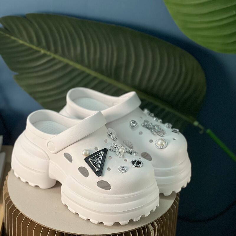 2024 New Style 10cm Ultra-High Heel Triangle Brand Pearl Bear Sandals Height-Increasing Solid Color Versatile Clogs