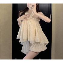 Fashionable solid color shorts womens summer French style chic shirt design niche short top suit