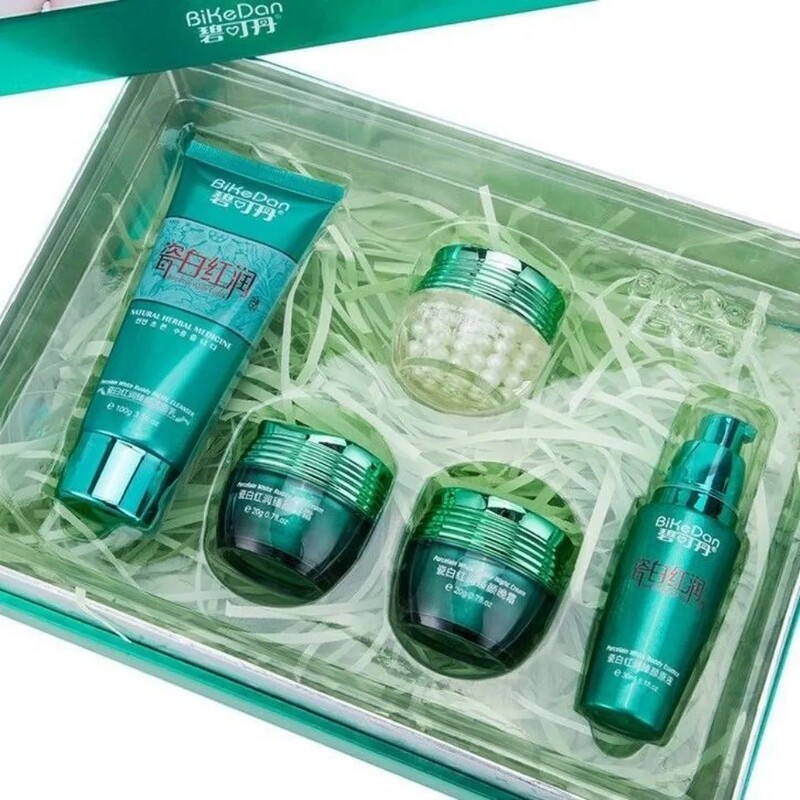 Authentic Bicodan Five-In-One Porcelain White and Rosy Complexion Five-Piece Set for Rejuvenation and Anti-Yellowing Skin Care Cosmetics Authentic Bicodan Five-In-One Porcelain White and Rosy Complexion Five-Piece Set for Rejuvenation and Anti-Yellowing Skin Care Cosmetics