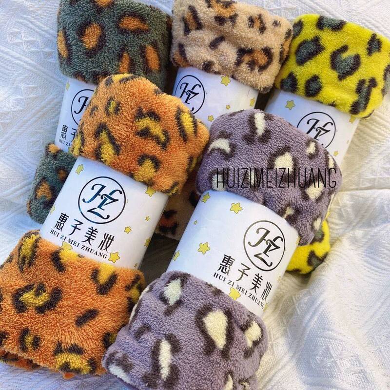Towel Ins Double-Sided Leopard Print Absorbent Towel Coral Fleece Leopard Print Towel Cute Simple Adult Towel Non-Shedding