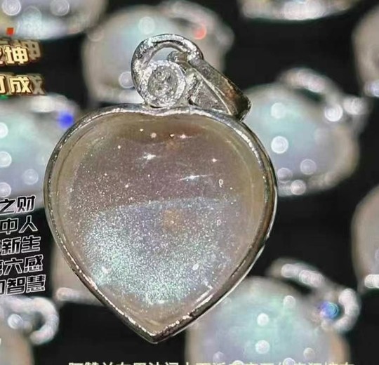 泰泰特色泰国吊坠 敛前