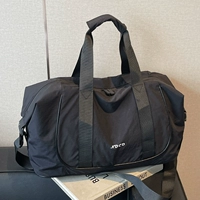 Черный чемодан