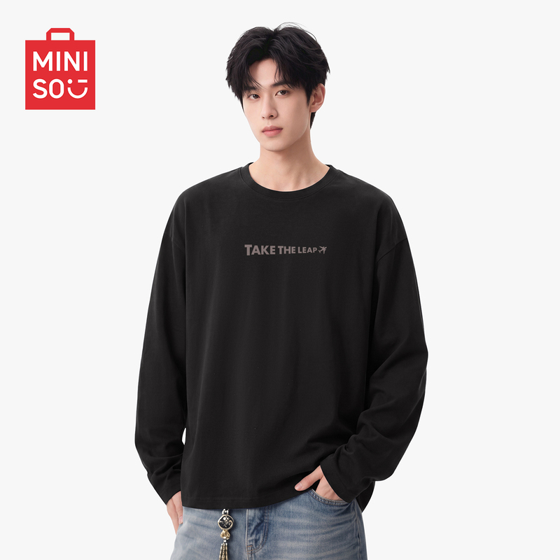 Miniso Long-Sleeve T-Shirt for Men, New Autumn Style, Heavyweight Pure Cotton Top, American High Street Letter Print, Black Base Shirt a Miniso Long-Sleeve T-Shirt for Men, New Autumn Style, Heavyweight Pure Cotton Top, American High Street Letter Print, Black Base Shirt a