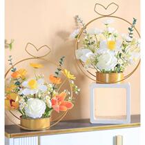Golden round iron flower basket heart-shaped flower arrangement portable flowers dried flowers metal flower stand internet celebrity bouquet decoration