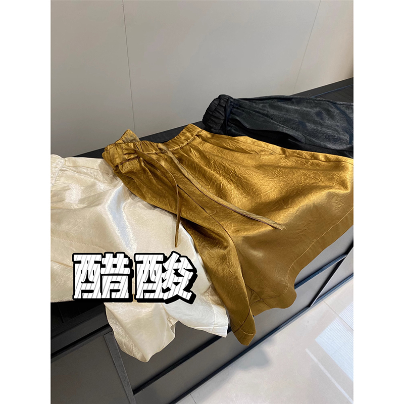 Acetate Ice Silk Sports Shorts for Women, Summer Thin Elastic High-Waisted Hot Pants, Plus Size Casual Loose Wide-Leg Knee-Length Shorts Acetate Ice Silk Sports Shorts for Women, Summer Thin Elastic High-Waisted Hot Pants, Plus Size Casual Loose Wide-Leg Knee-Length Shorts