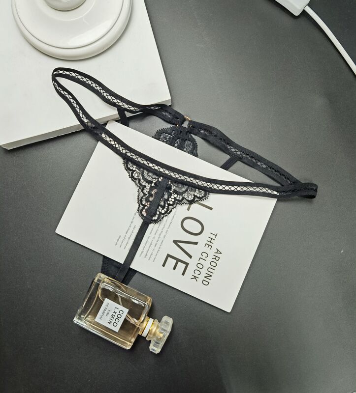 Light Luxury Sexy Underwear for Women, French Lace, Tempting and Hot, Hollow-Out Thong, Low-Waist, Thin Straps, Leg-Lengthening Shorts