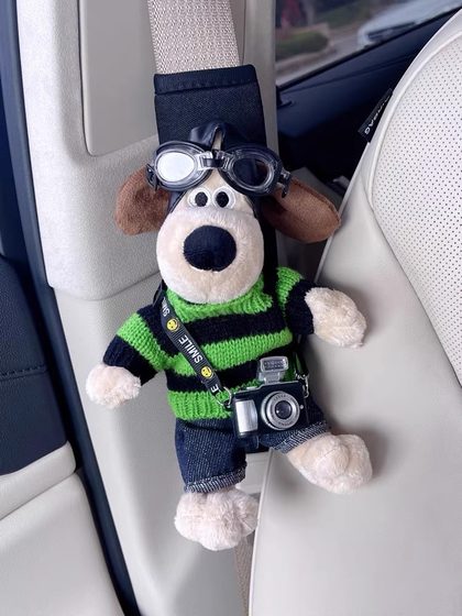 汽车安全带护肩套可爱高级公仔玩偶车载好物车内装饰品防磨衣服