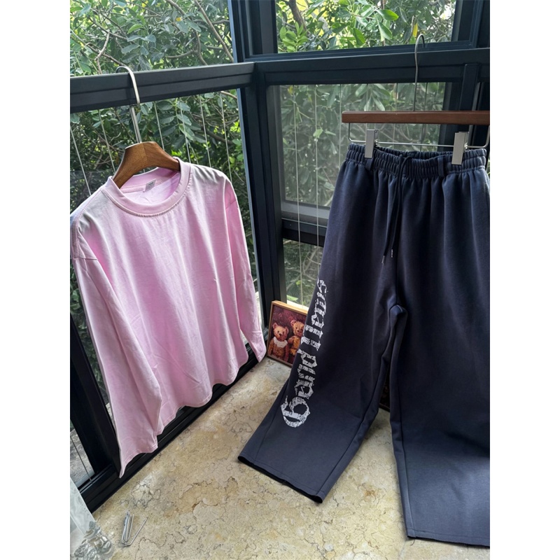 Korean-Style Pink Round-Neck Long-Sleeve T-Shirt for Women, Early Autumn Outfit with Blue-Gray Letter Print Casual Sweatpants Two-Piece Set Trendy