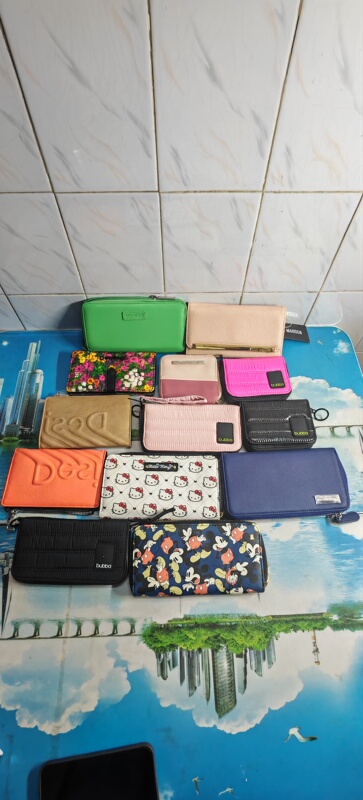 Foreign Trade Women's Long Wallets with Multiple Patterns to Choose From, Small to Medium Size, Fashionable and Casual Wallet Card Holder Foreign Trade Women's Long Wallets with Multiple Patterns to Choose From, Small to Medium Size, Fashionable and Casual Wallet Card Holder
