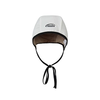 Белая плавательная шапочка