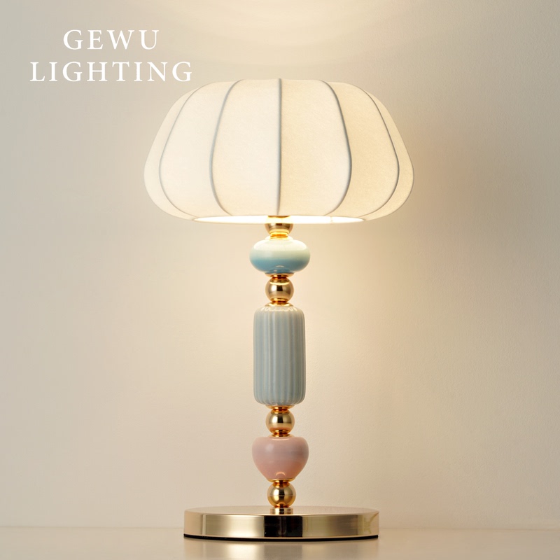 Gewu New Italian Designer Modern Minimalist Light Luxury Bedroom Ceramic Bedside Lamp High-End Atmosphere Table Lamp