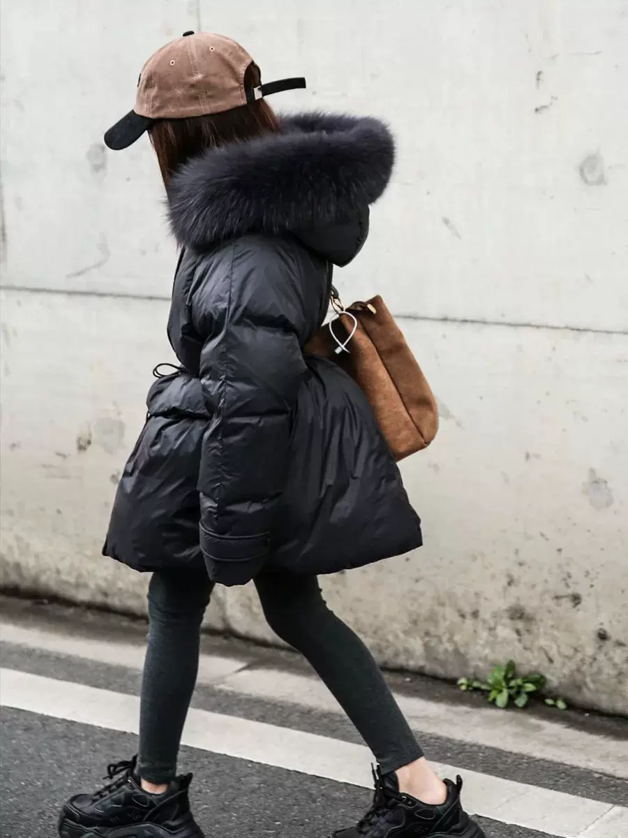 Зимнее новое детское пальто из искусственного меха лисы, Slim coat? Wait translation: original: "Winter New Girls Download Real Fox Fox Fur Children Slim Coat". This is awkward. We should produce Russian translation preserving meaning: