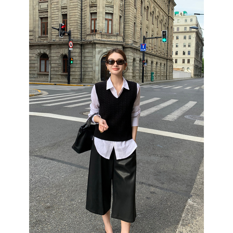 Maven Lin Retro Style High-End Wide-Leg Cropped Leather Pants for Women, Straight-Leg Pu Leather Casual Pants for Commuting