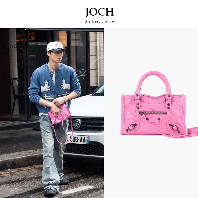 Joch New! Summer Mini Studded Cool and Spicy Girl Motorcycle Bag with Burst Pattern Calfskin Bag Crossbody Handbag Underarm Bag Joch New! Summer Mini Studded Cool and Spicy Girl Motorcycle Bag with Burst Pattern Calfskin Bag Crossbody Handbag Underarm Bag