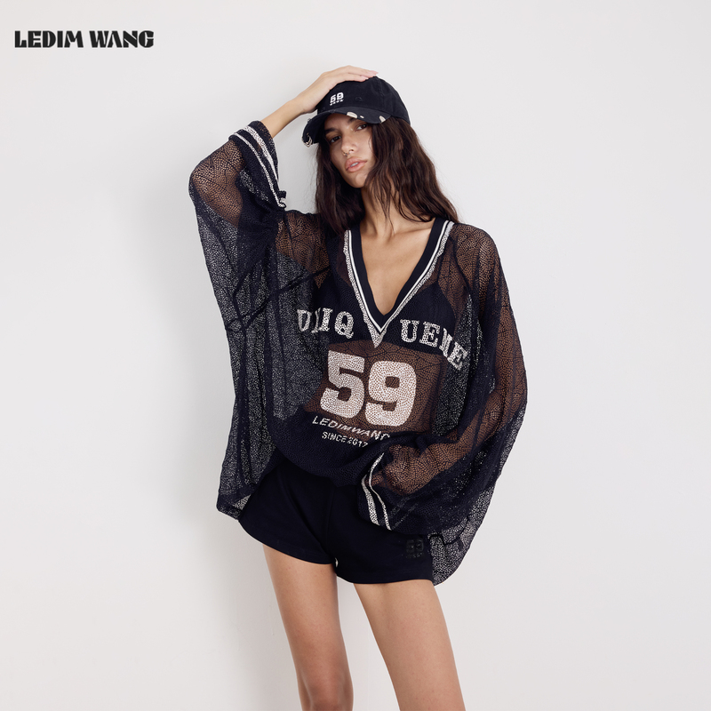 [Celebrity Style] Ledim Wang Hollow Lace T-Shirt for Women, Black Lightweight Physical Sunscreen Cover-Up, New Style