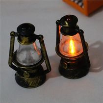 2 1:6 Scale Mini Kerosene Lantern Doll House Decor Miniature