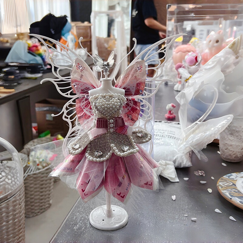 【Moving Butterfly Fairy】Butterfly Dress, Wings, Bouquet, Complete Set of Materials to Make a Surprise Gift for Your Girlfriend 【Moving Butterfly Fairy】Butterfly Dress, Wings, Bouquet, Complete Set of Materials to Make a Surprise Gift for Your Girlfriend