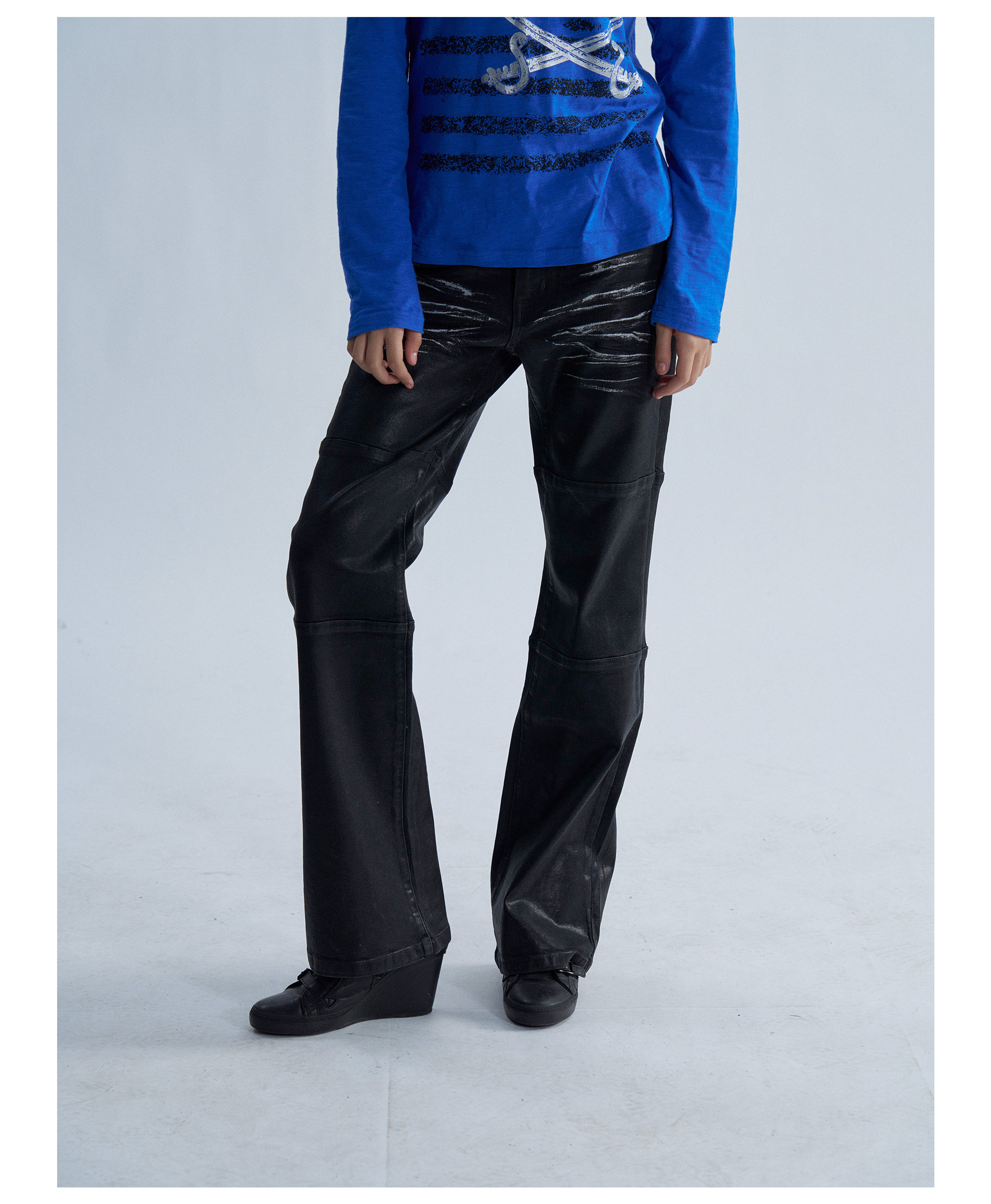 PAIKI Waxed Slim-Fit Jeans