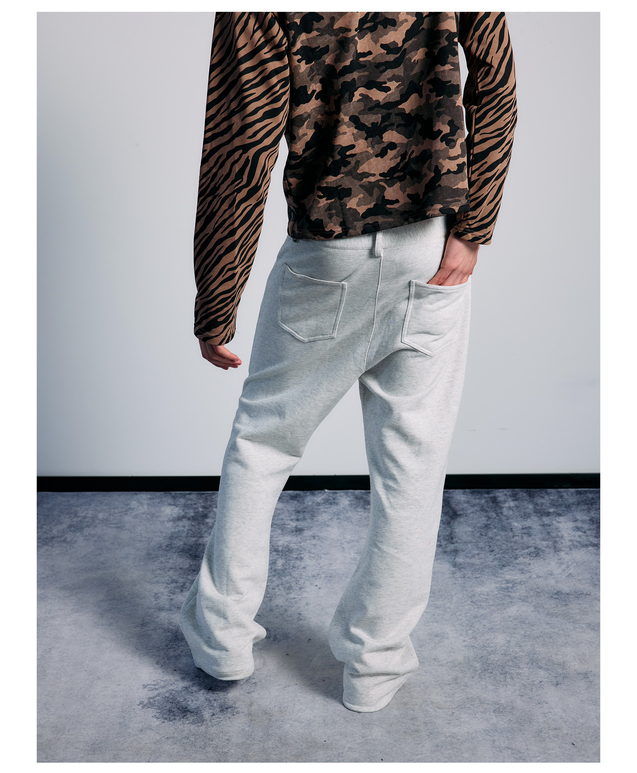 PAIKI Star-Spangled Flared Sweatpants