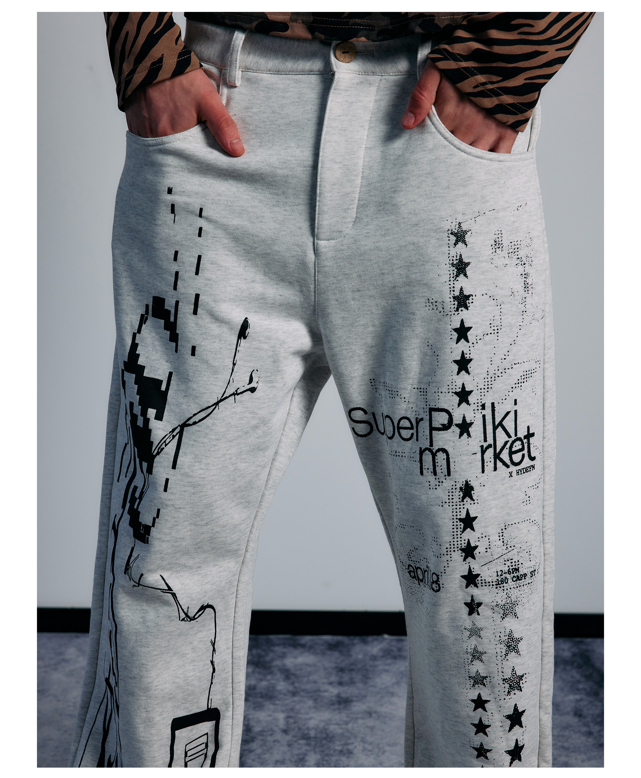 PAIKI Star-Spangled Flared Sweatpants