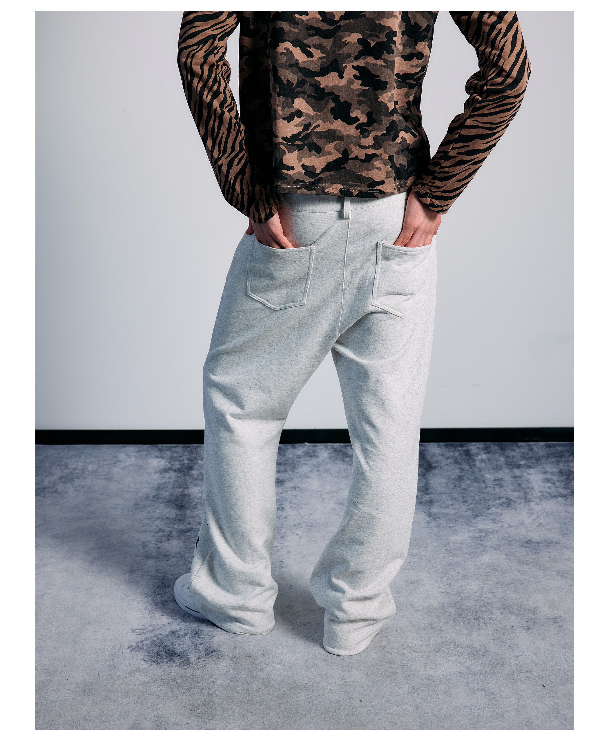 PAIKI Star-Spangled Flared Sweatpants
